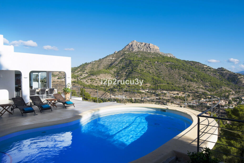Detached Villa Calpe Alicante - image 26