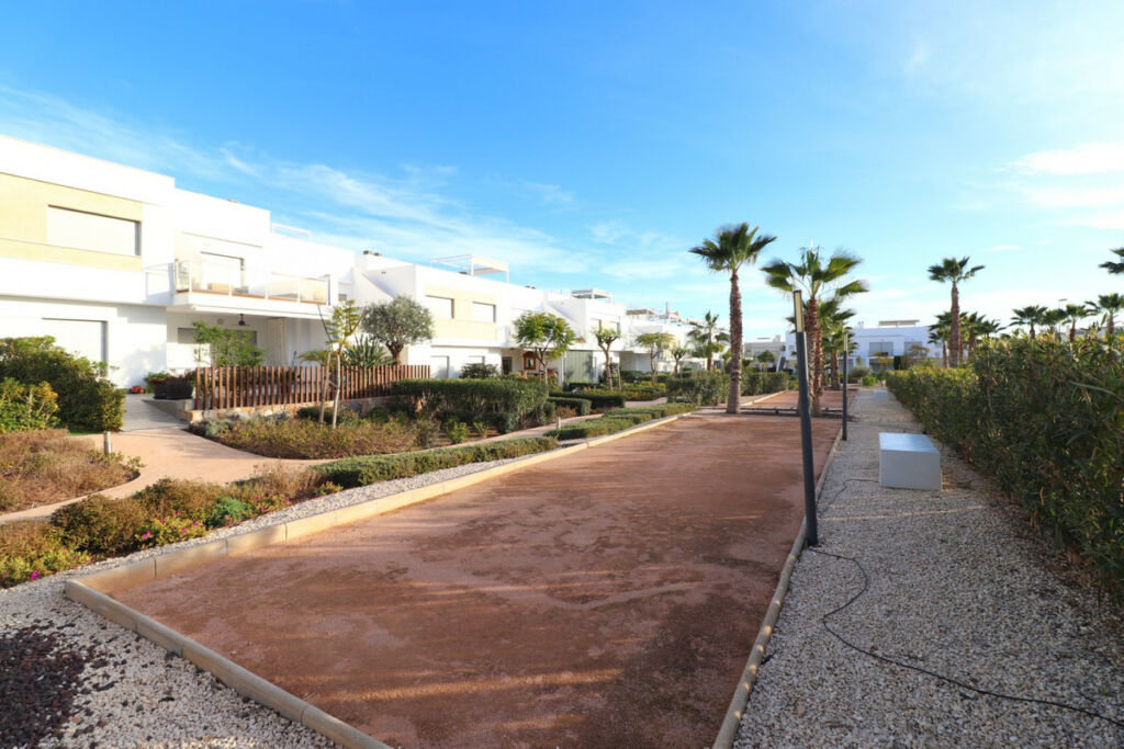 Ground Floor Apartment Los Montesinos Alicante - image 26