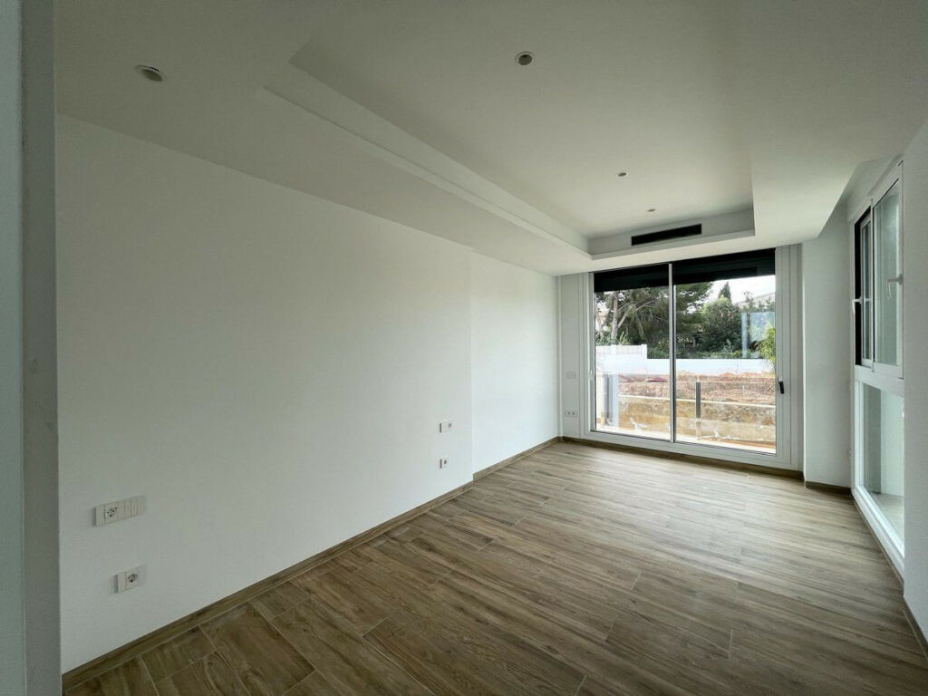 Detached Villa Benissa Alicante - image 28