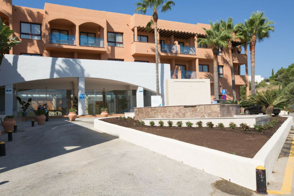 Middle Floor Apartment Bel Air Málaga - image 26