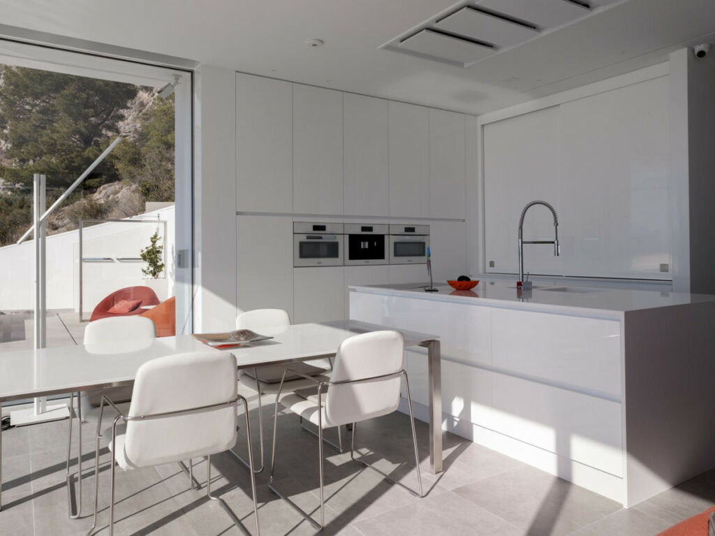 Detached Villa Altea Alicante - image 3