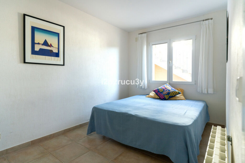Detached Villa Moraira Alicante - image 27