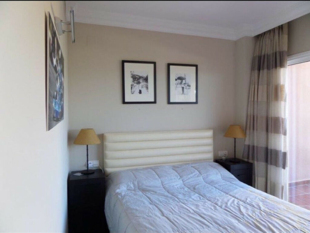 Penthouse Nueva Andalucía Málaga - image 27