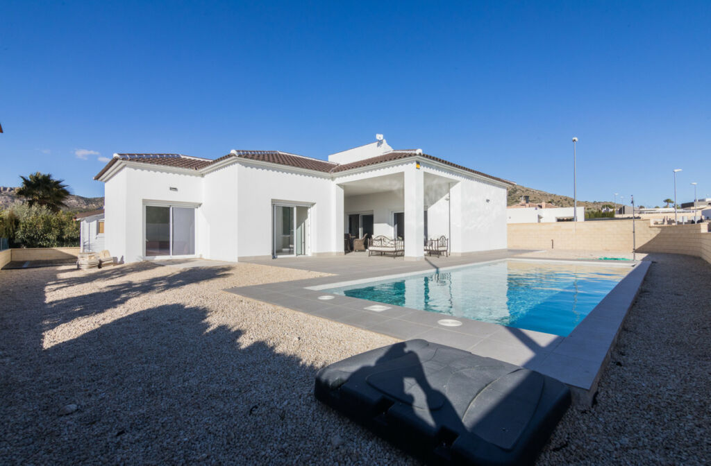 Detached Villa Aspe Alicante - image 27