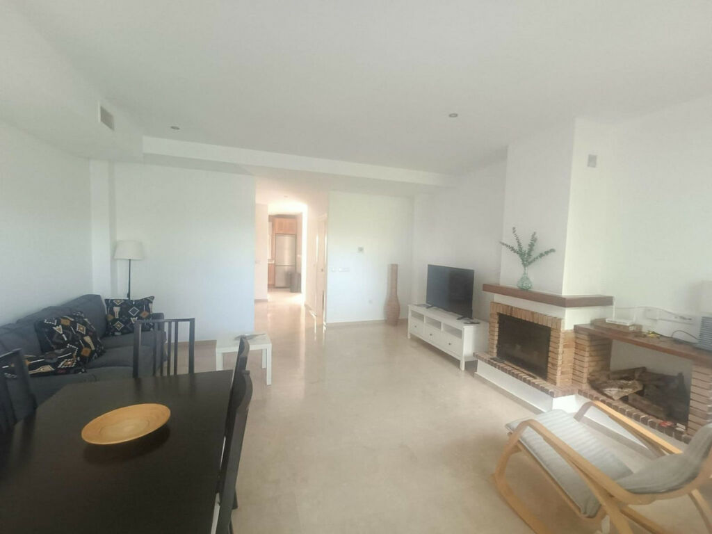 Townhouse Alhaurín de la Torre Málaga - image 2