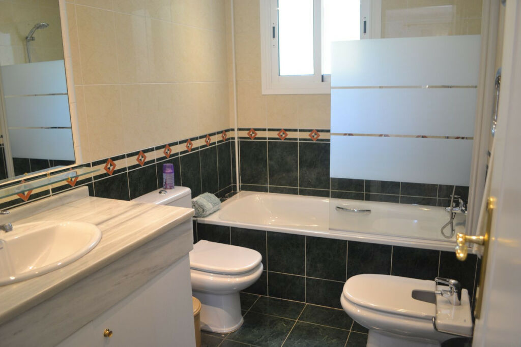 Semi-Detached House Alhaurin Golf Málaga - image 28