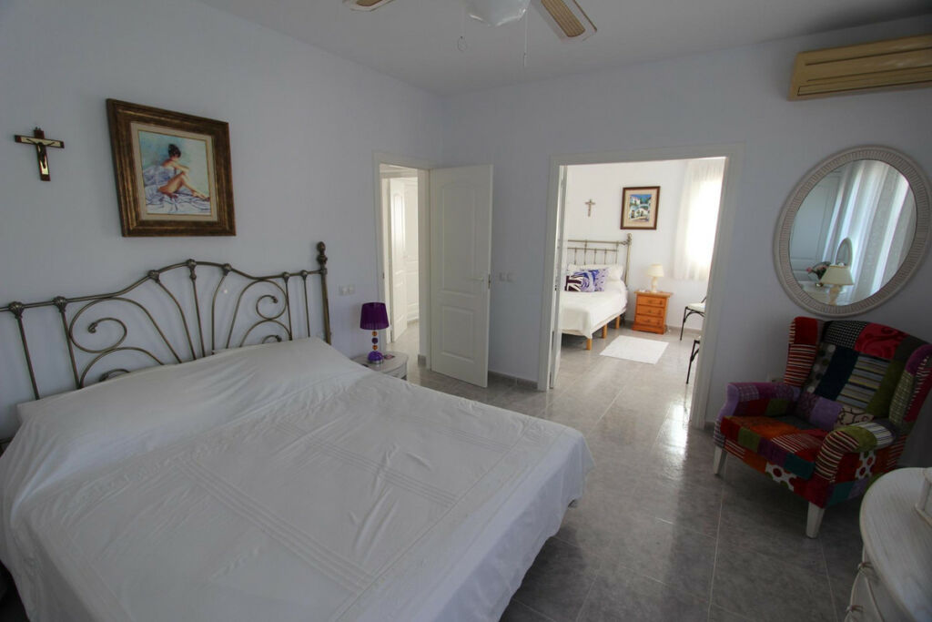 Detached Villa Calpe Alicante - image 27