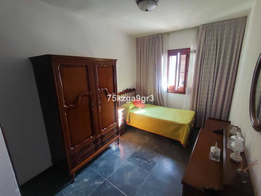 Detached Villa Puerto de la Torre Málaga - image 26