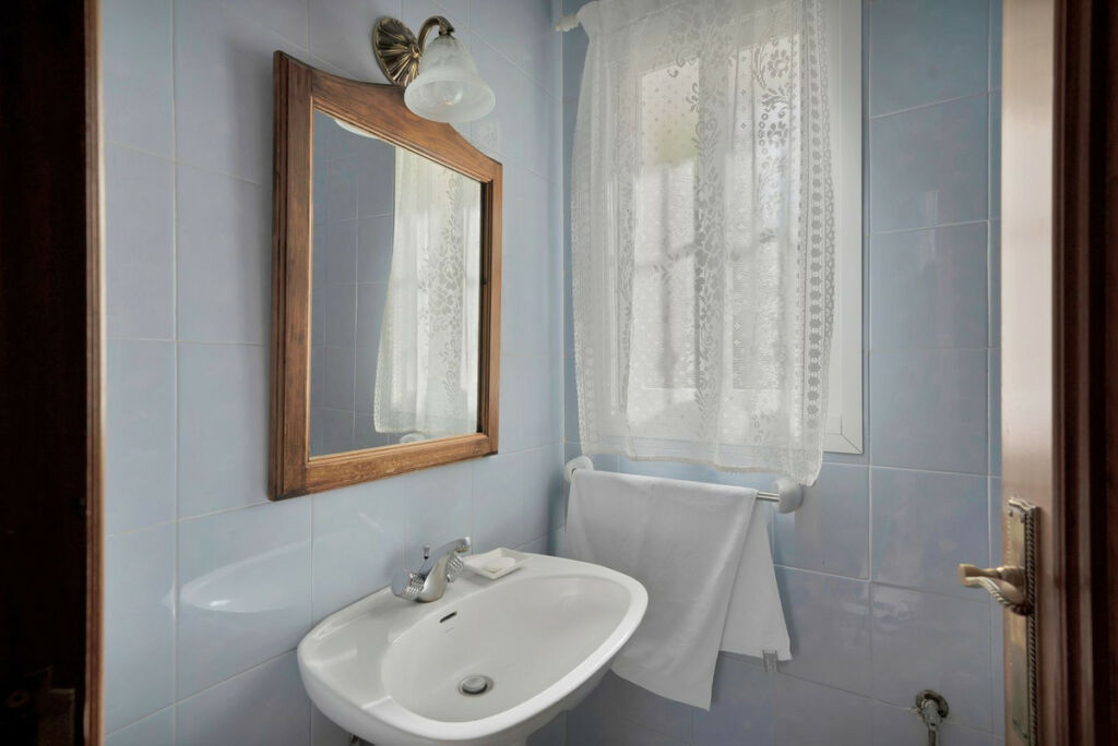 Detached Villa San Pedro de Alcántara Málaga - image 28