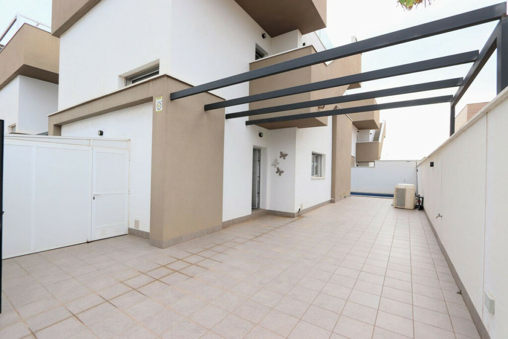 Detached Villa Torre de la Horadada Alicante - image 28