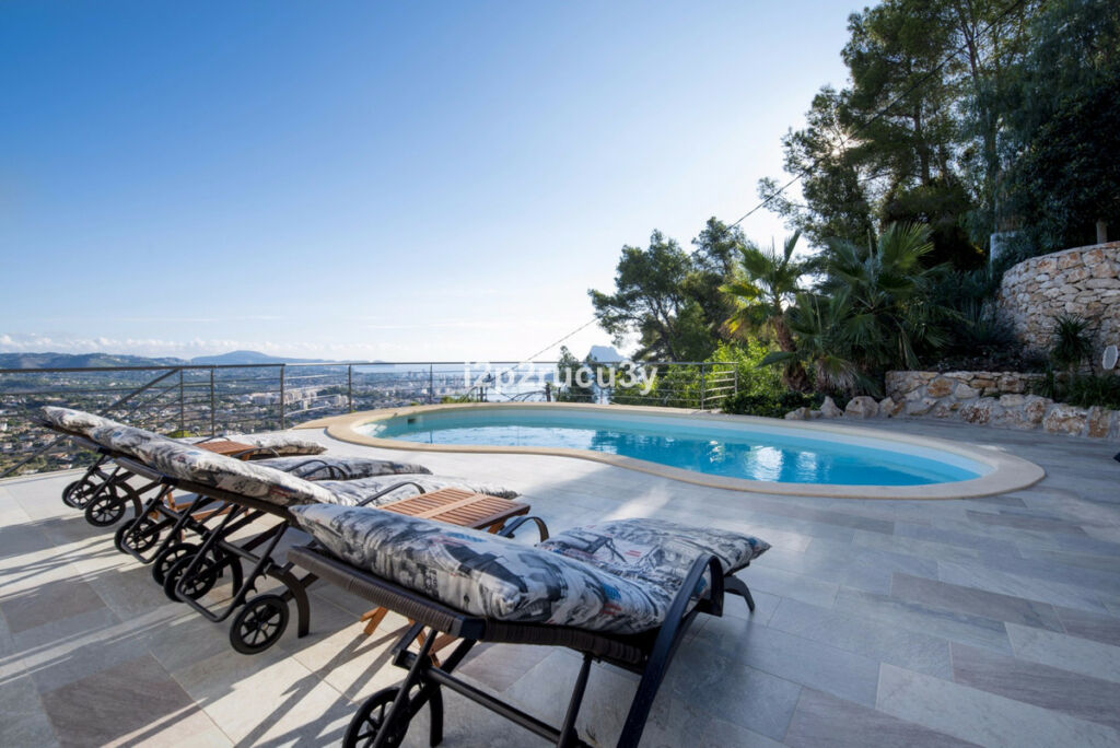 Detached Villa Calpe Alicante - image 28