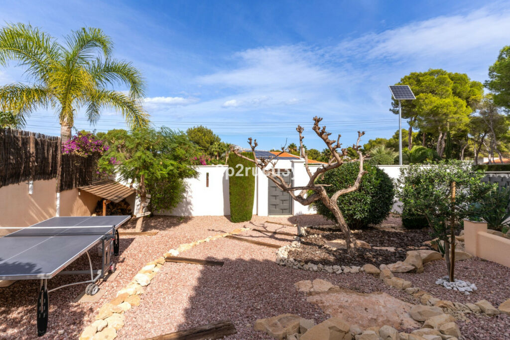 Detached Villa Moraira Alicante - image 28