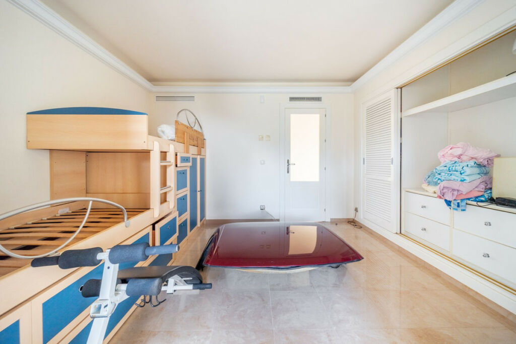 Detached Villa Benalmadena Málaga - image 28