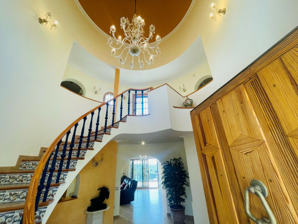 Detached Villa Altea Alicante - image 28