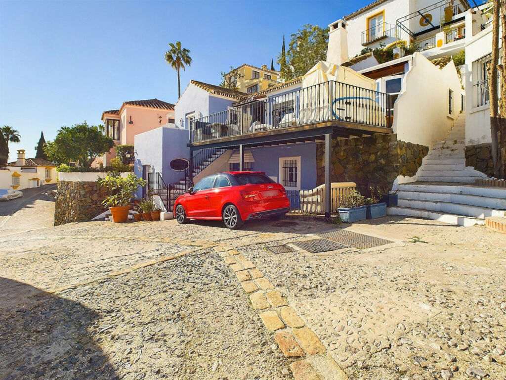 Detached Villa La Heredia Málaga - image 30