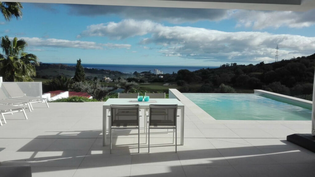 Detached Villa Estepona Málaga - image 29