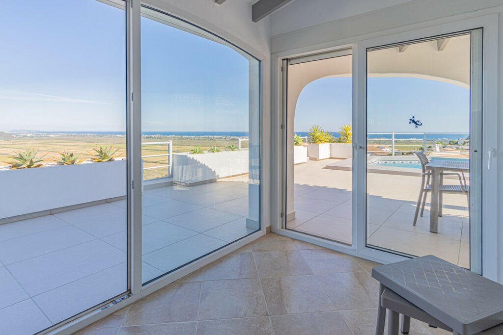 Detached Villa Pego Alicante - image 3