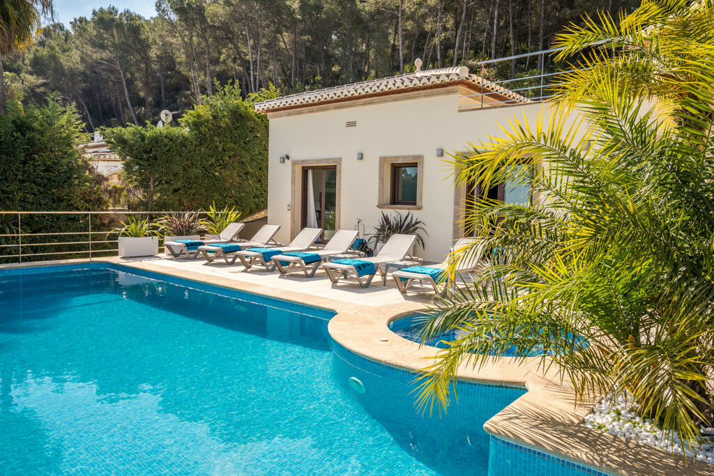 Detached Villa Javea Alicante - image 3