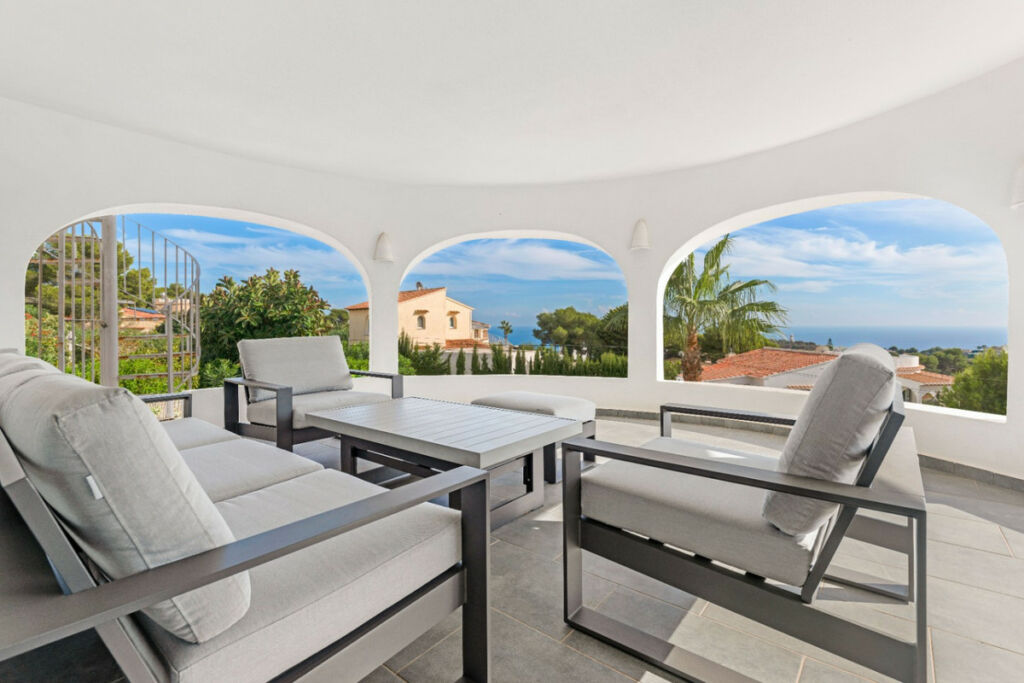 Detached Villa Javea Alicante - image 2