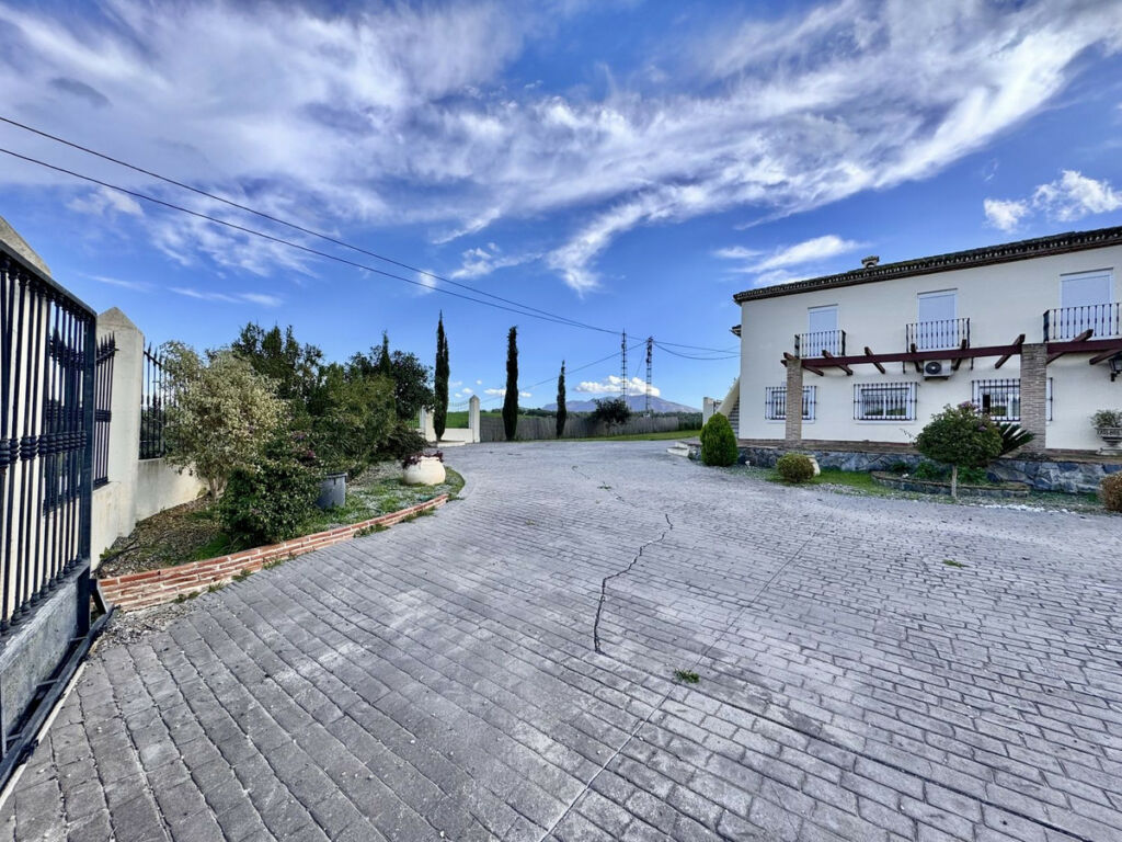 Finca - Cortijo Coín Málaga - image 3