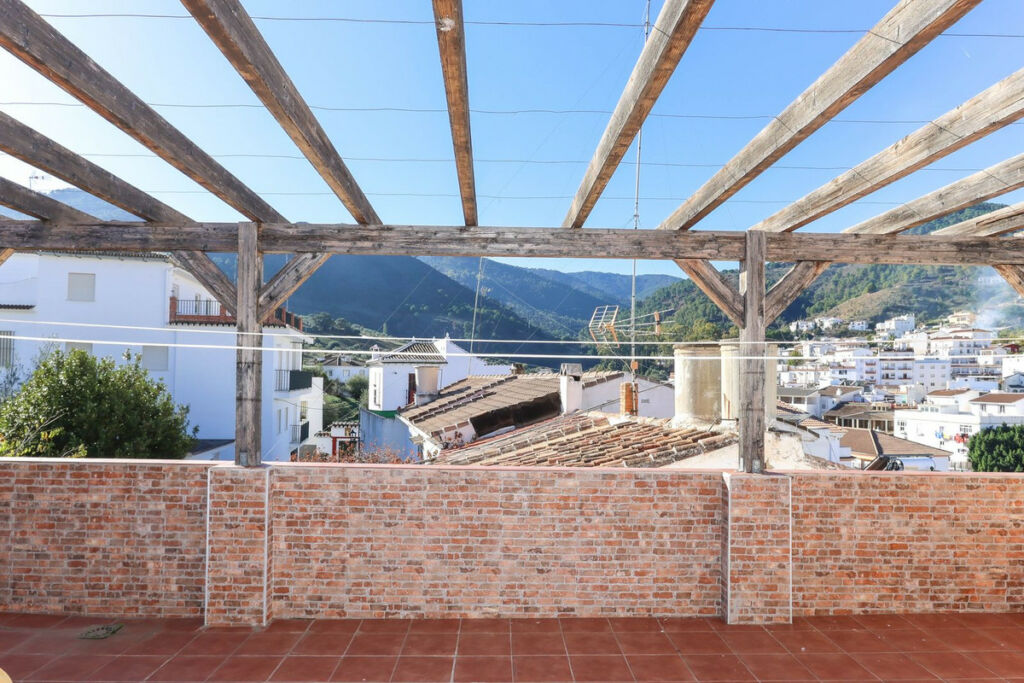 Bed and Breakfast Tolox Málaga - image 2