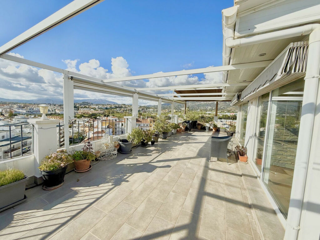 Penthouse Los Boliches Málaga - image 3