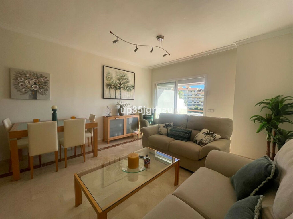 Penthouse Selwo Málaga - image 3