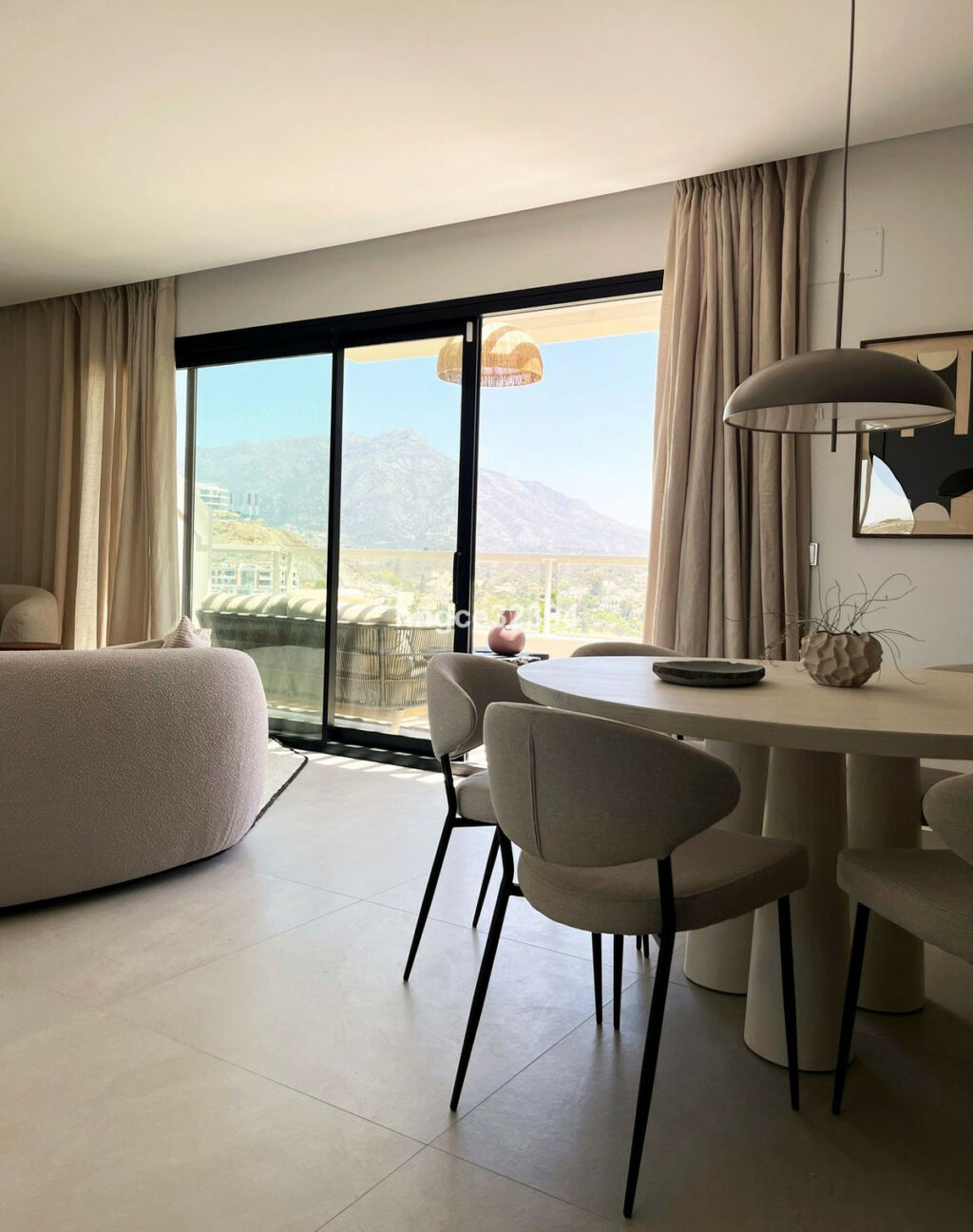 Penthouse Benahavís Málaga - image 3