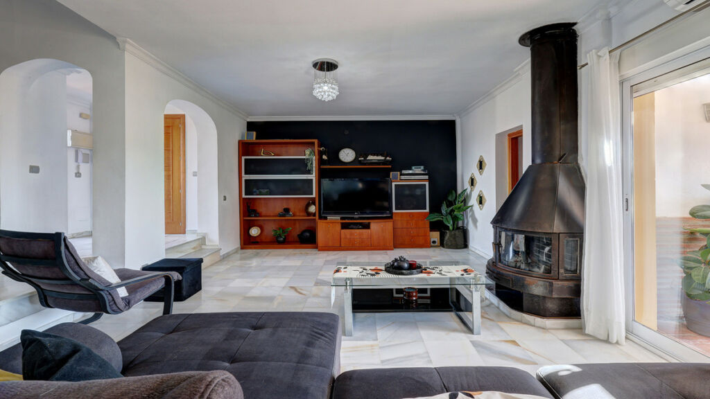 Townhouse Manilva Málaga - image 6