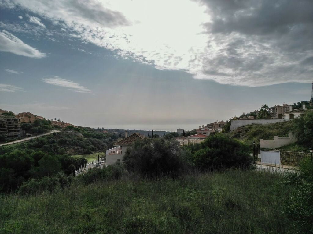 Residential Plot Elviria Málaga - image 4