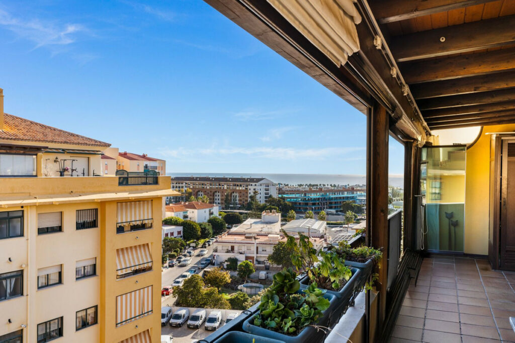 Penthouse San Pedro de Alcántara Málaga - image 3