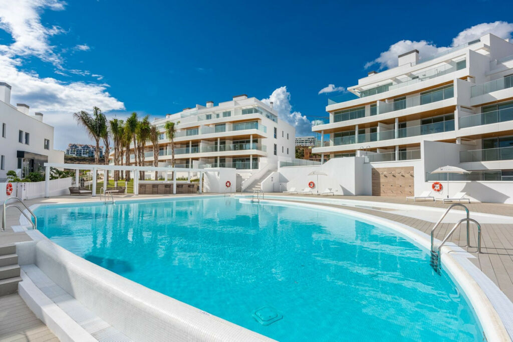 Ground Floor Apartment La Cala de Mijas Málaga - image 3