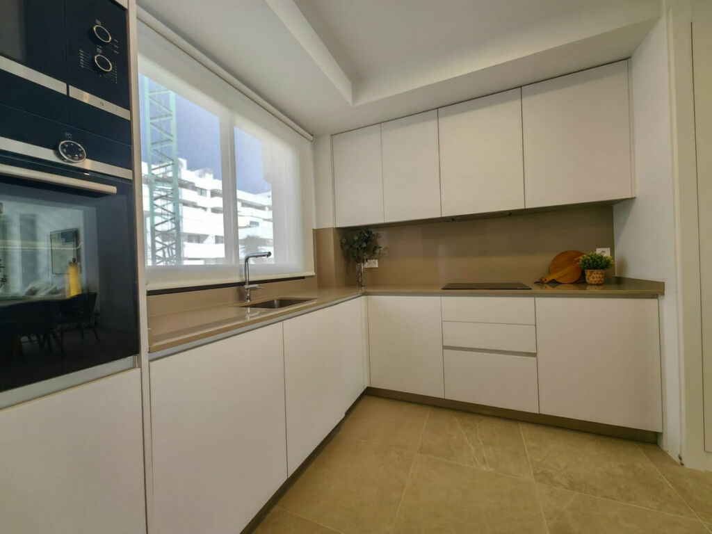 Ground Floor Apartment Estepona Málaga - image 3