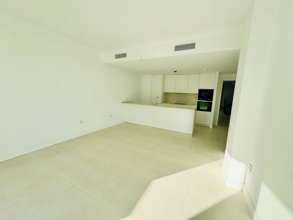 Ground Floor Apartment Fuengirola Málaga - image 3