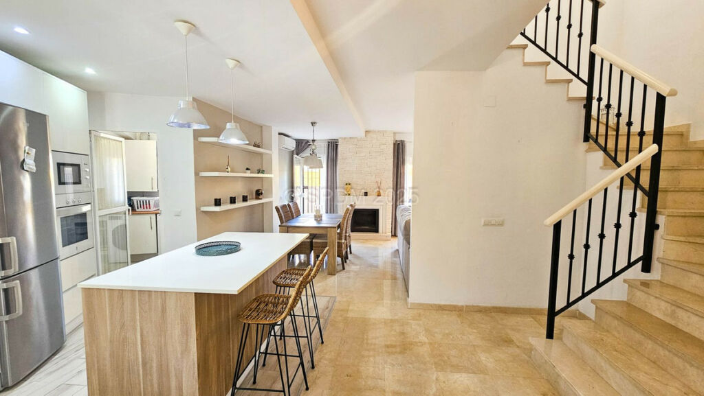 Townhouse Manilva Málaga - image 30