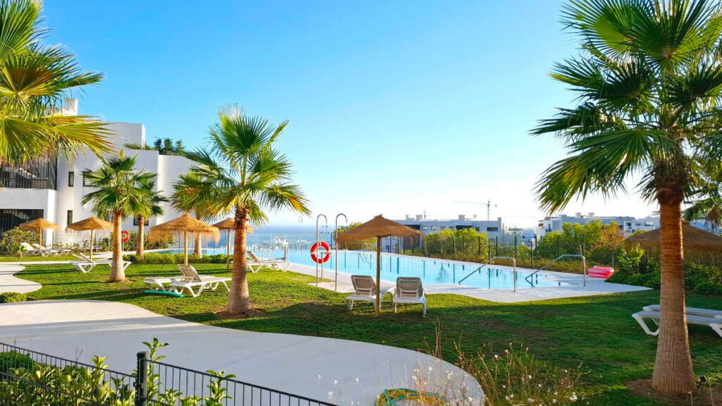 Middle Floor Apartment Fuengirola Málaga - image 30