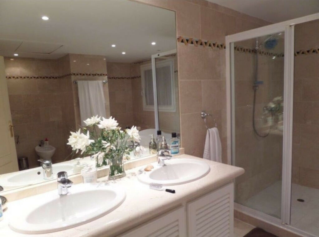 Penthouse Nueva Andalucía Málaga - image 30