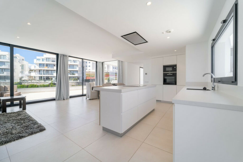 Penthouse Fuengirola Málaga - image 3