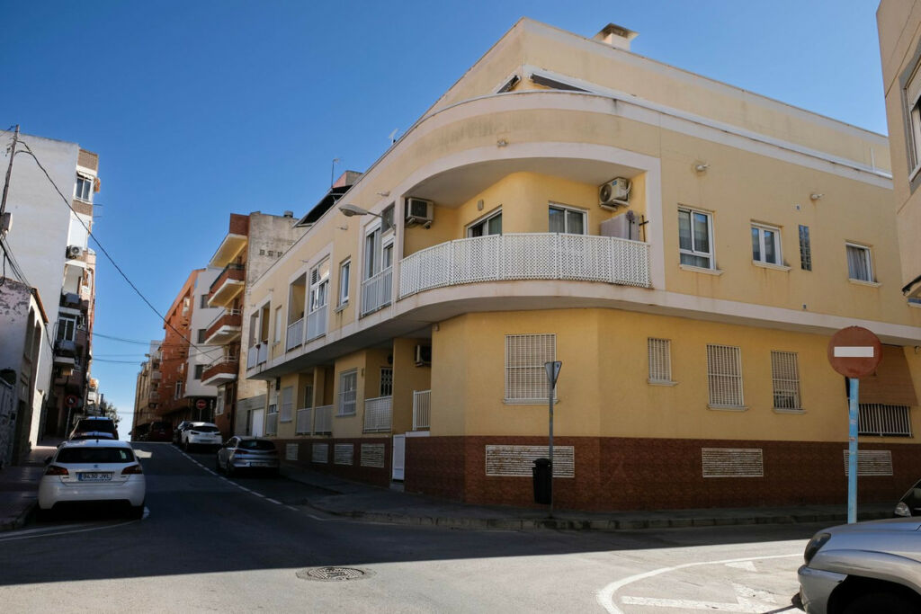 Top Floor Apartment Los Locos Alicante - image 31