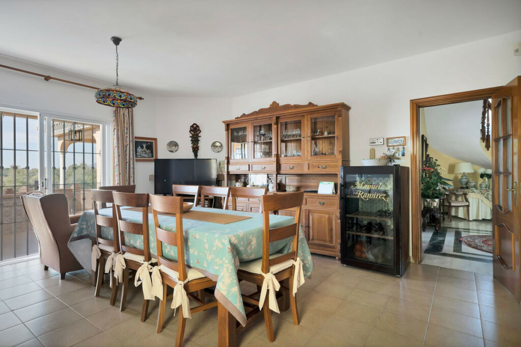 Detached Villa San Pedro de Alcántara Málaga - image 31