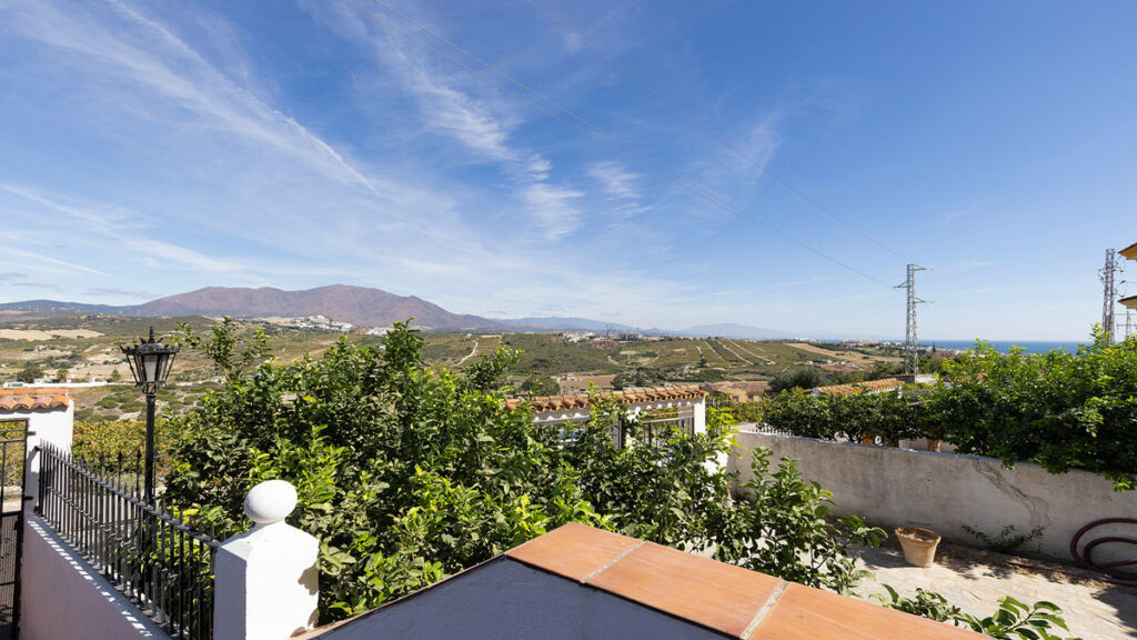 Townhouse Manilva Málaga - image 31