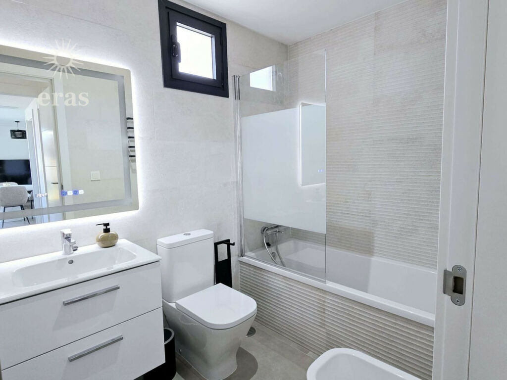 Middle Floor Apartment Fuengirola Málaga - image 31