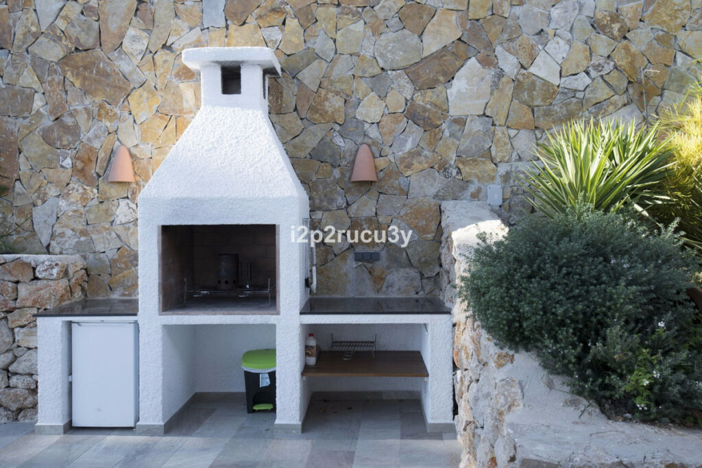 Detached Villa Calpe Alicante - image 31