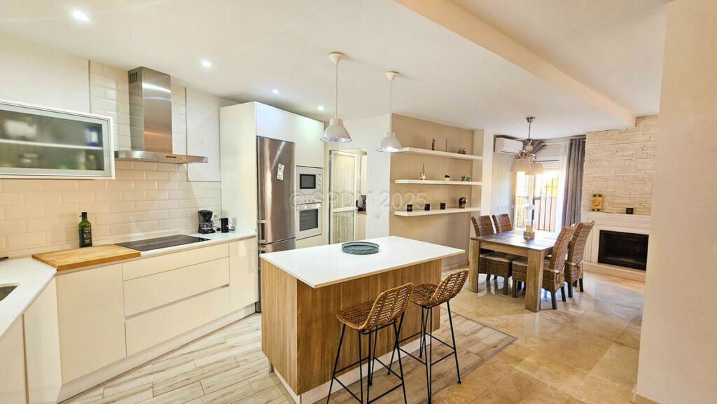 Townhouse Manilva Málaga - image 31