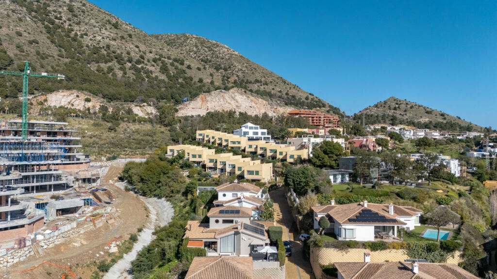 Detached Villa Benalmadena Málaga - image 31