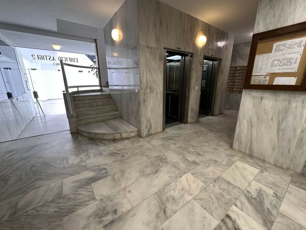 Penthouse Fuengirola Málaga - image 32