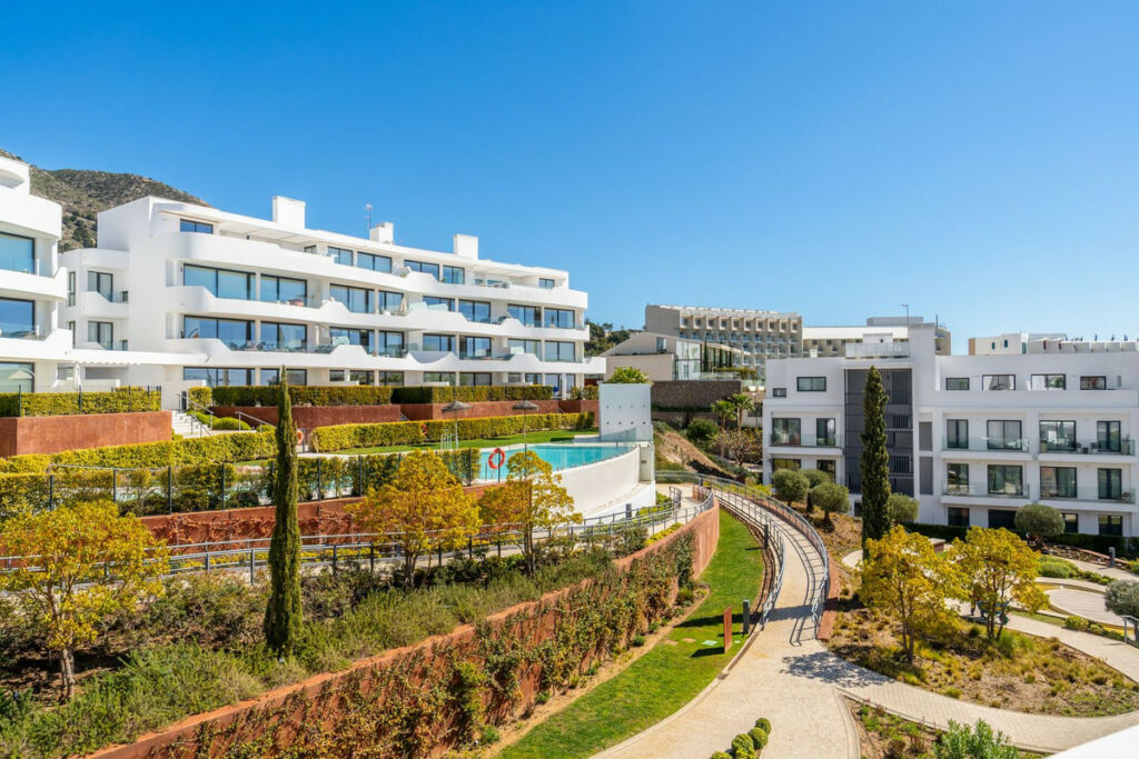 Penthouse Fuengirola Málaga - image 32