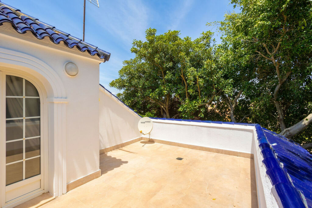 Detached Villa Torrevieja Alicante - image 33