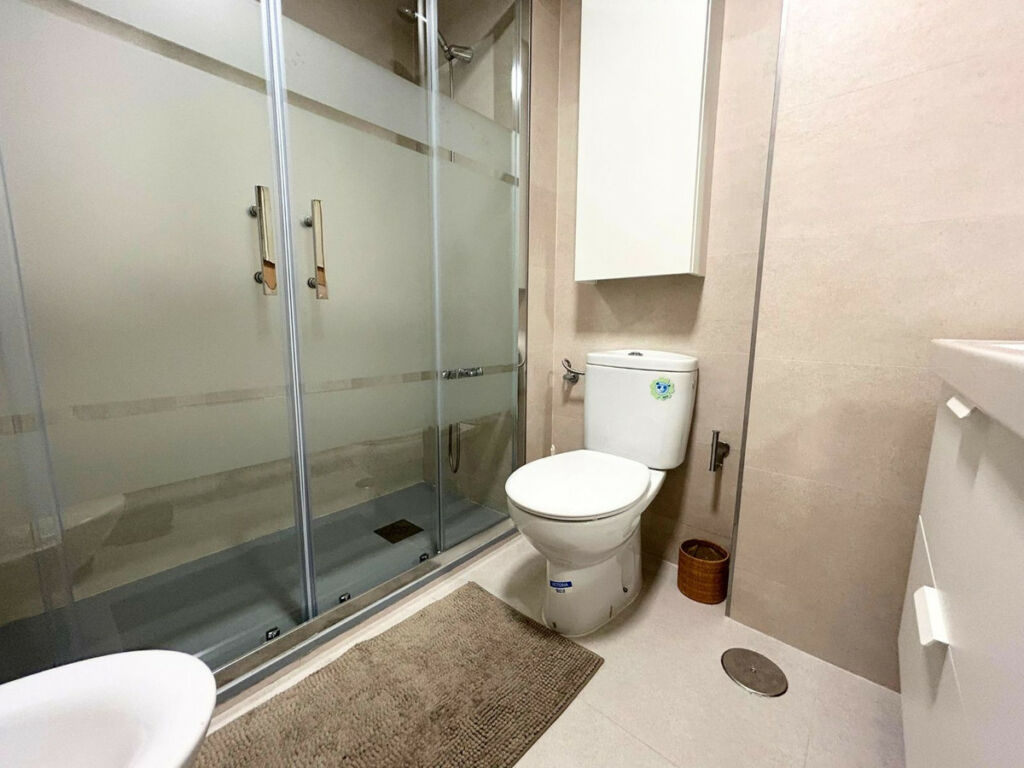 Middle Floor Apartment Los Boliches Málaga - image 33