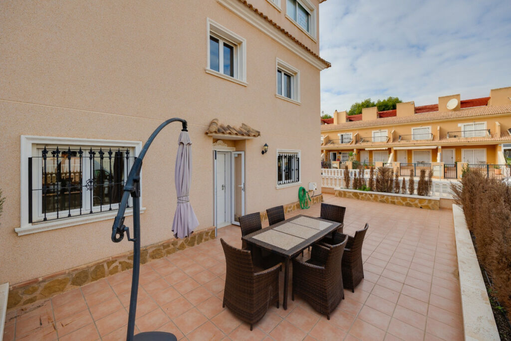 Townhouse Los Dolses Alicante - image 32